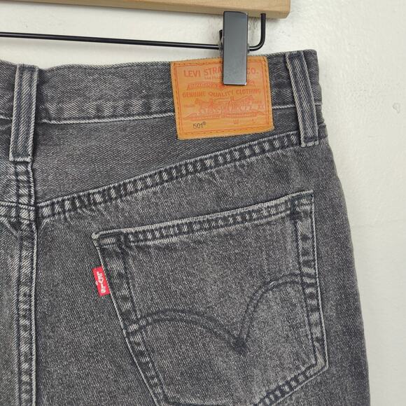 Levis 501 Original Shorts Womens 29 Trashed Black Distressed Cut Offs Button Fly - Picture 4 of 9